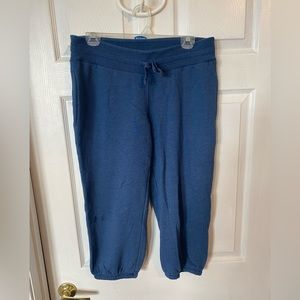 Women’s crop capri joggers